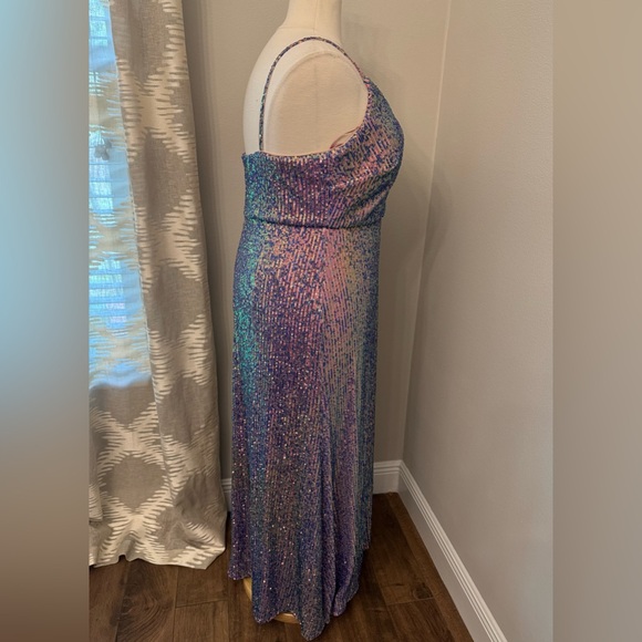 Plus Sequin Dress 💜 - Picture 6 of 9